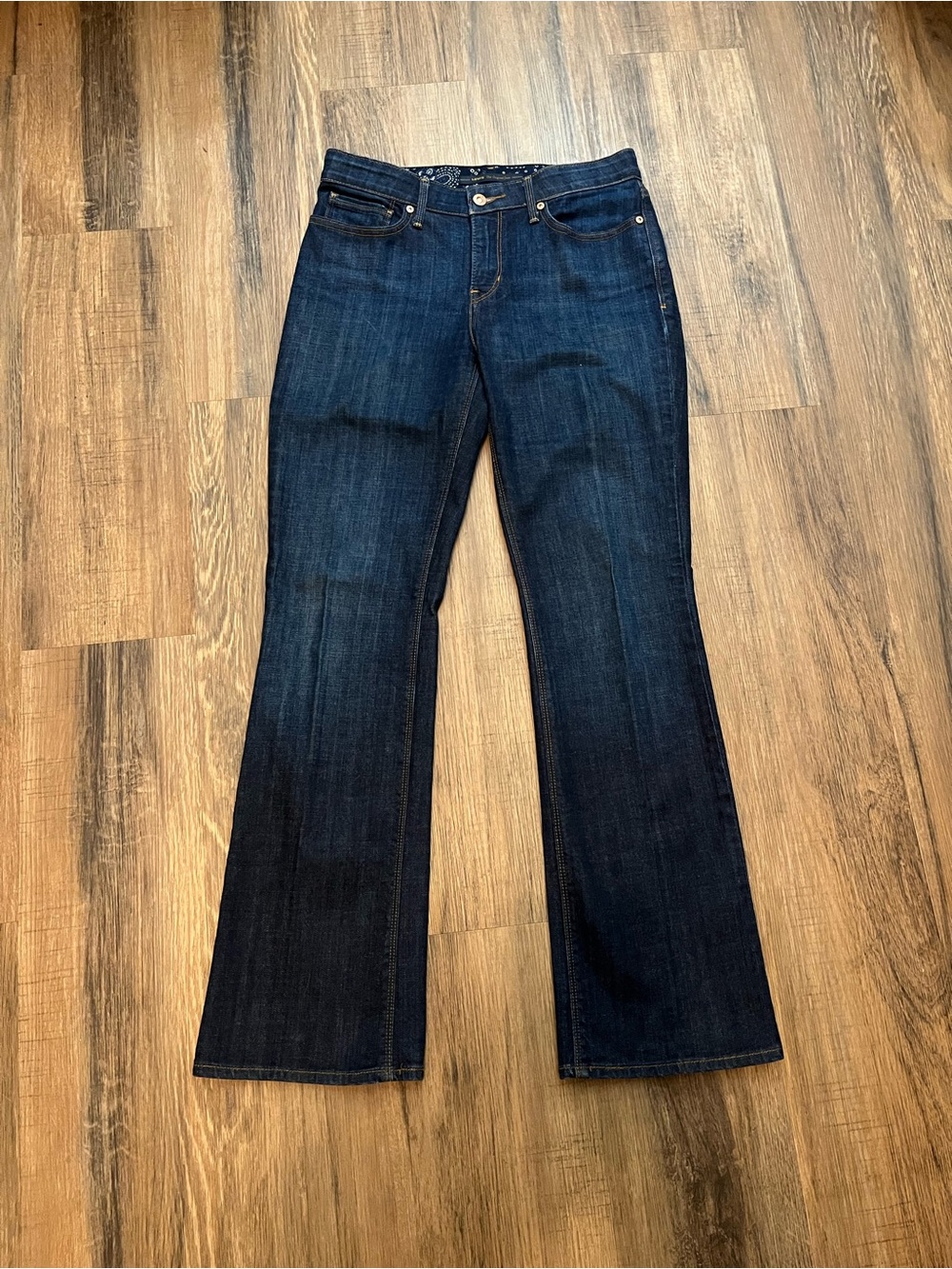 Levi’s Bootcut 525 Perfect Waist Jeans Women’s Sz 6 Blue Dark Wash 5 Pocket